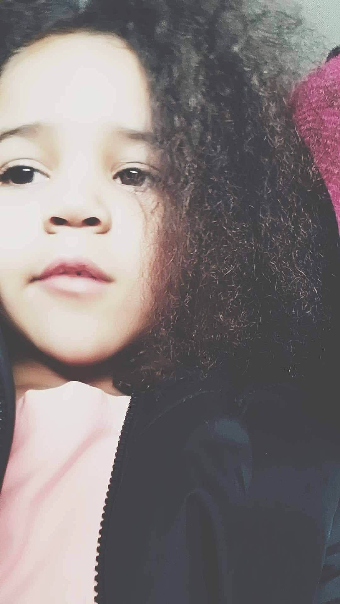 Akiyah joined the competition — help win amazing prizes! black_hair, brown_hair, cheek, chin, cool, eyebrow, eyelash, flash_photography, fur, happy, iris, jaw, lip, long_hair, neck, no_expression, nose, person, ringlet, selfie