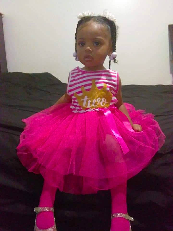 Jayla is registered to the contest to win money with this photo: ballet_tutu, costume, dance_dress, dress, girl, gown, magenta, person, pink, toddler