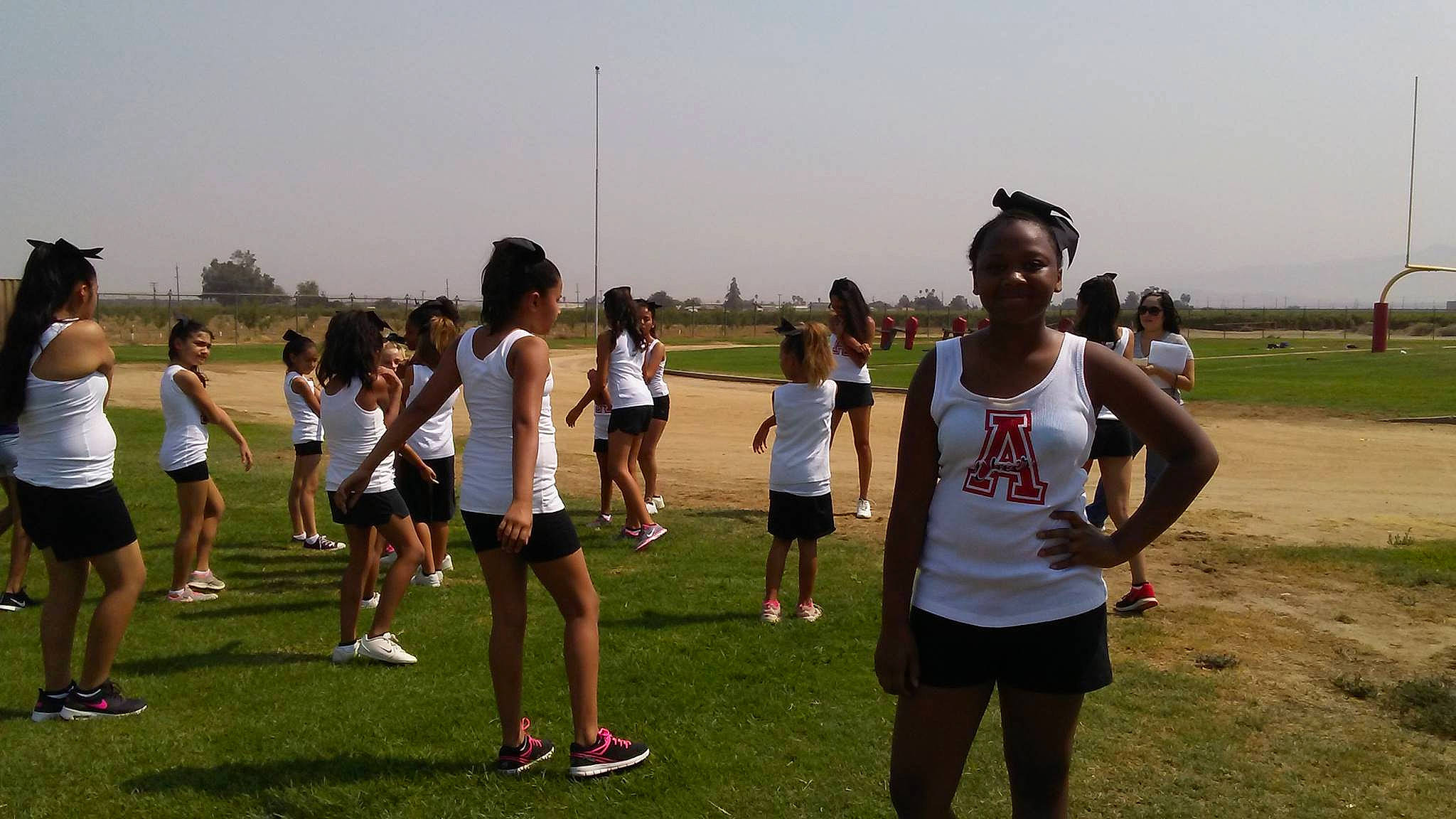 Cerenity is registered to the contest to win money with this photo: cheering, cross_country_running, exercise, fun, person, recreation, running, sports, team