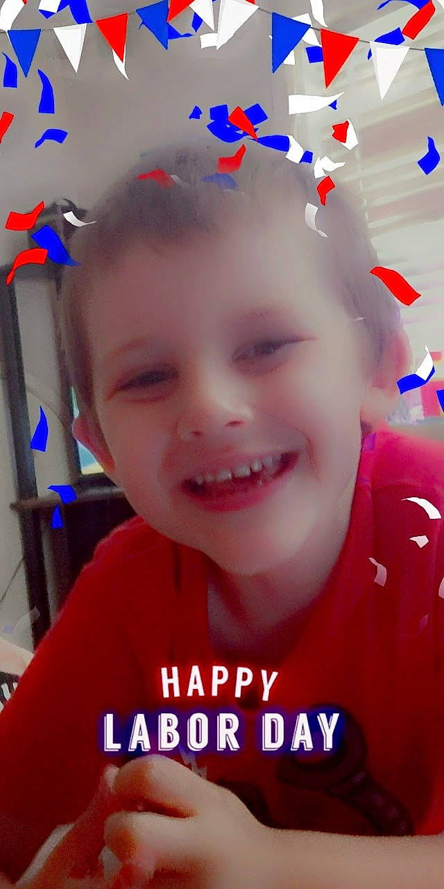 Jerimiha is registered to the contest to win money with this photo: cheek, child, chin, cool, electric_blue, eyebrow, eyelash, facial_expression, fashion_accessory, forehead, fun, happy, iris, joy, logo, magenta, person, pink, red, smile