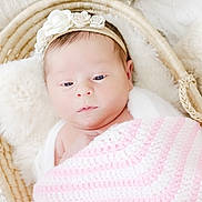 Luna participe au concours pour gagner de l'argent avec cette photo : baby, newborn, infant, basket, blanket, crochet, pink, white, headband, flower, soft, cozy, cushion, fabric, sleepy, portrait, cute, child, resting, indoors
