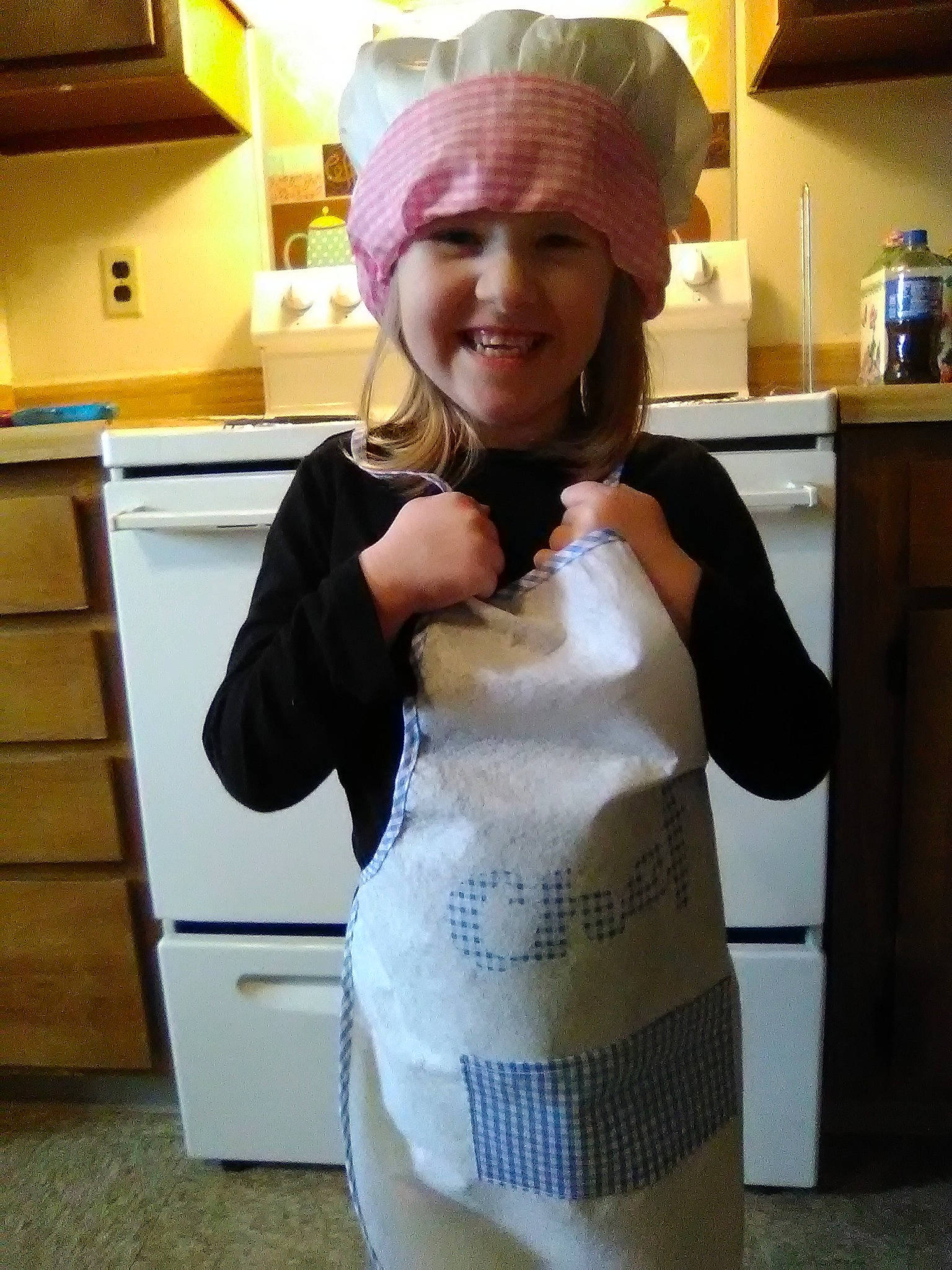 Kyrstin joined the competition — help win amazing prizes! cosplay, costume, joy, person