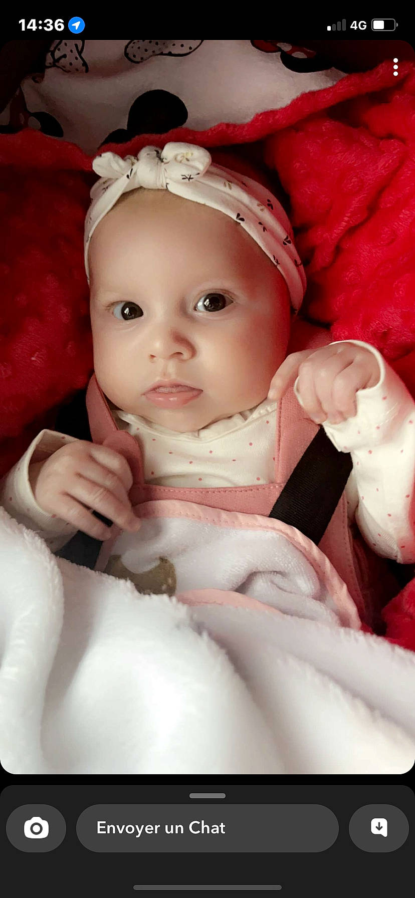 Alina a rejoint le concours — aidez-le/la à gagner de superbes lots ! baby, baby_toddler_clothing, cap, cheek, child, comfort, costume_hat, fashion_accessory, flash_photography, happy, hat, headwear, linens, lip, nail, peach, person, pink, sitting, skin