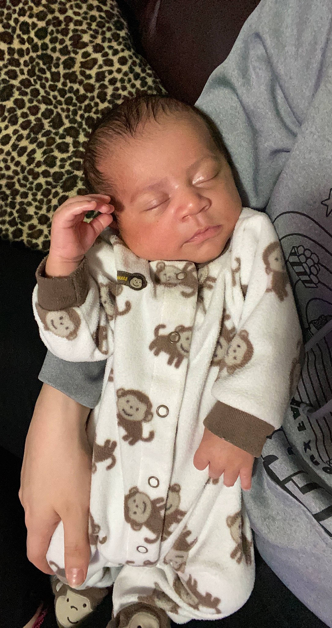 Savon is registered to the contest to win money with this photo: baby, baby_products, baby_sleeping, baby_toddler_clothing, bedtime, cheek, child, comfort, linens, nap, person, skin, sleep, sleeve, toddler