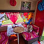 Oh-Zanna participe au concours pour gagner de l'argent avec cette photo : dog, cushion, table, basket, curtain, window, flower_pattern, board_game, indoor, bench, striped, fluffy_dog, sunlight, colorful, cozy, pet, wood, grass, painting, home_interior