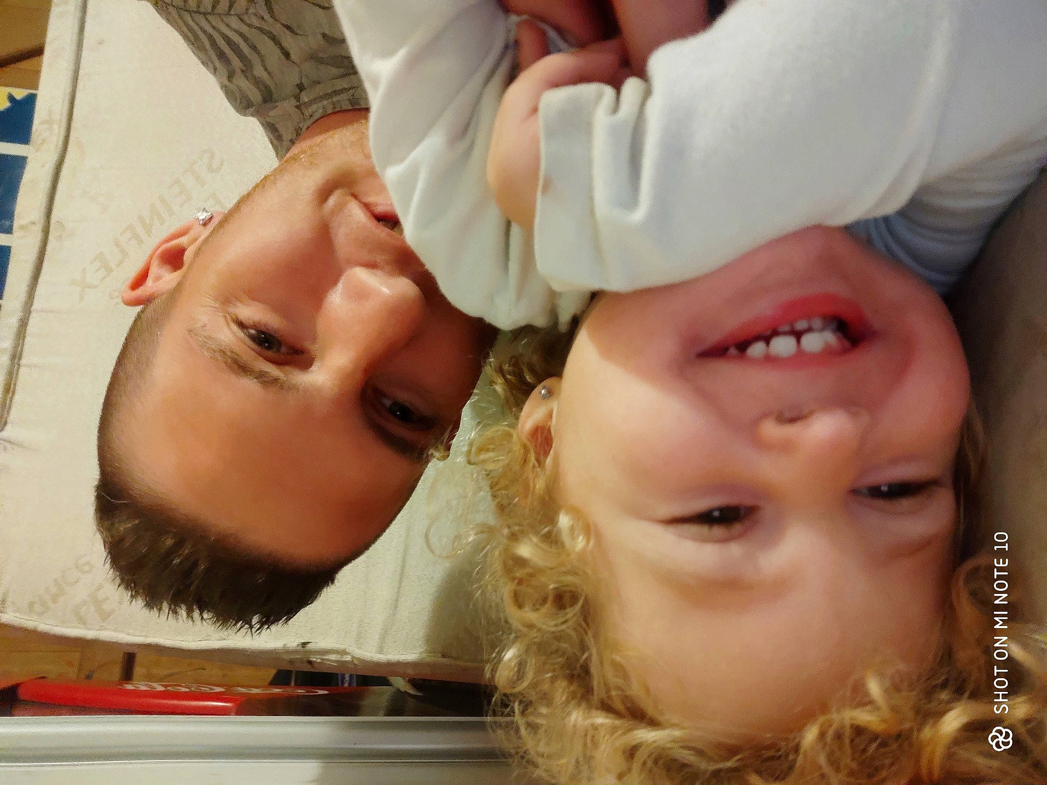 Octavia participe au concours pour gagner de l'argent avec cette photo : baby, cheek, child, ear, eye, eyebrow, eyelash, face, forehead, hair, happy, head, joy, lip, mouth, nose, person, selfie, skin, smile