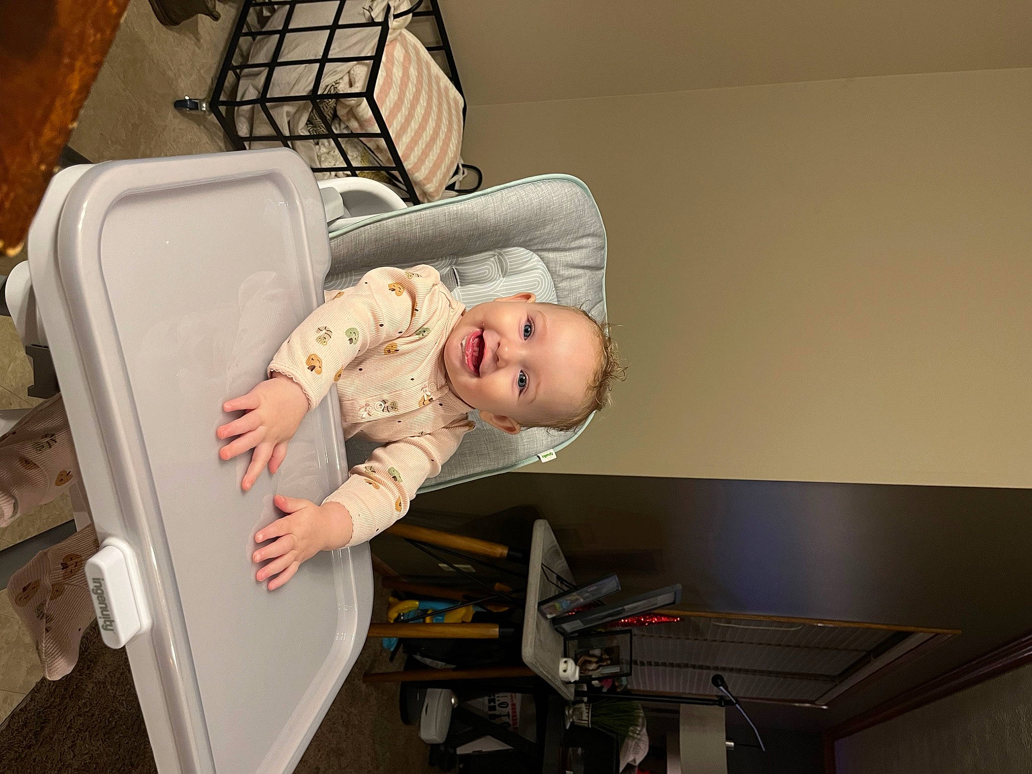Ivy is registered to the contest to win money with this photo: baby, baby_laughing, baby_products, baby_safety, baby_toddler_clothing, child, comfort, joy, machine, person, room, service, smile, toddler
