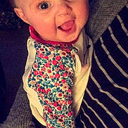 Olivia-rose is registered to the contest to win money with this photo: