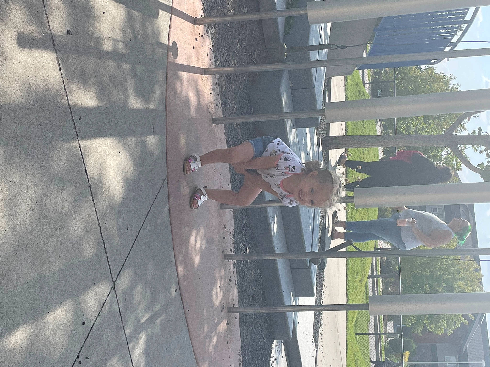 Alazae is registered to the contest to win money with this photo: composite_material, daylighting, daytime, facade, fun, joy, metal, person, sky, tree, walking_shoe, wire, wood