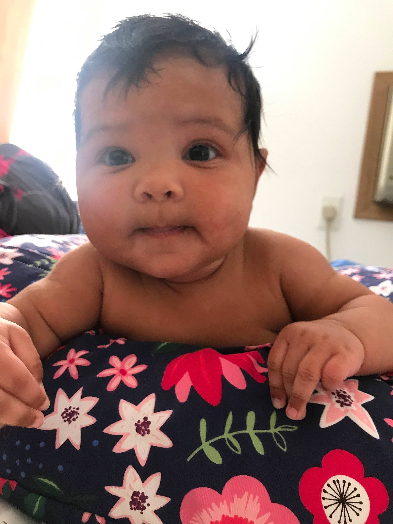 Karmyn is registered to the contest to win money with this photo: baby, beauty, cheek, child, chin, eye, face, facial_expression, forehead, hair, head, iris, lip, mouth, muscle, nose, person, pink, skin, smile