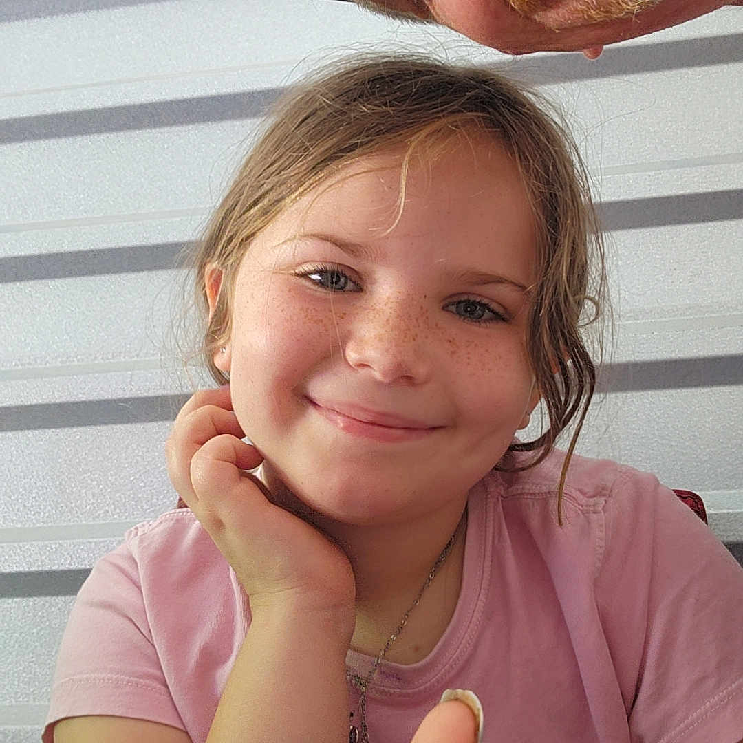 Avery joined the competition — help win amazing prizes! accessories, baby, bodypart, child, clothing, electronics, face, female, finger, girl, hand, head, mobilephone, nail, person, phone, photography, portrait, t_shirt, wrist