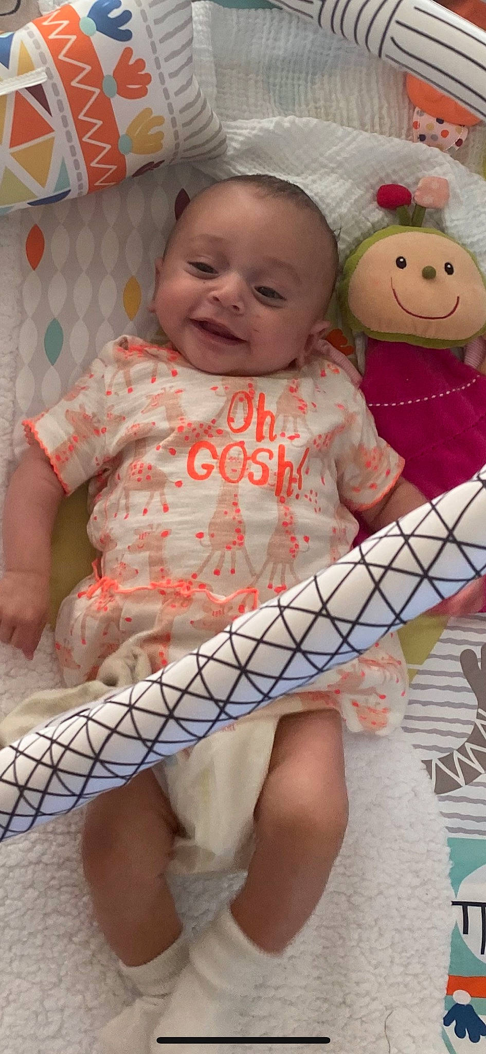 Sasya a rejoint le concours — aidez-le/la à gagner de superbes lots ! arm, cheek, dress, eye, face, facial_expression, hand, happy, head, iris, mammal, mouth, nose, organ, person, product, skin, smile, textile, vertebrate