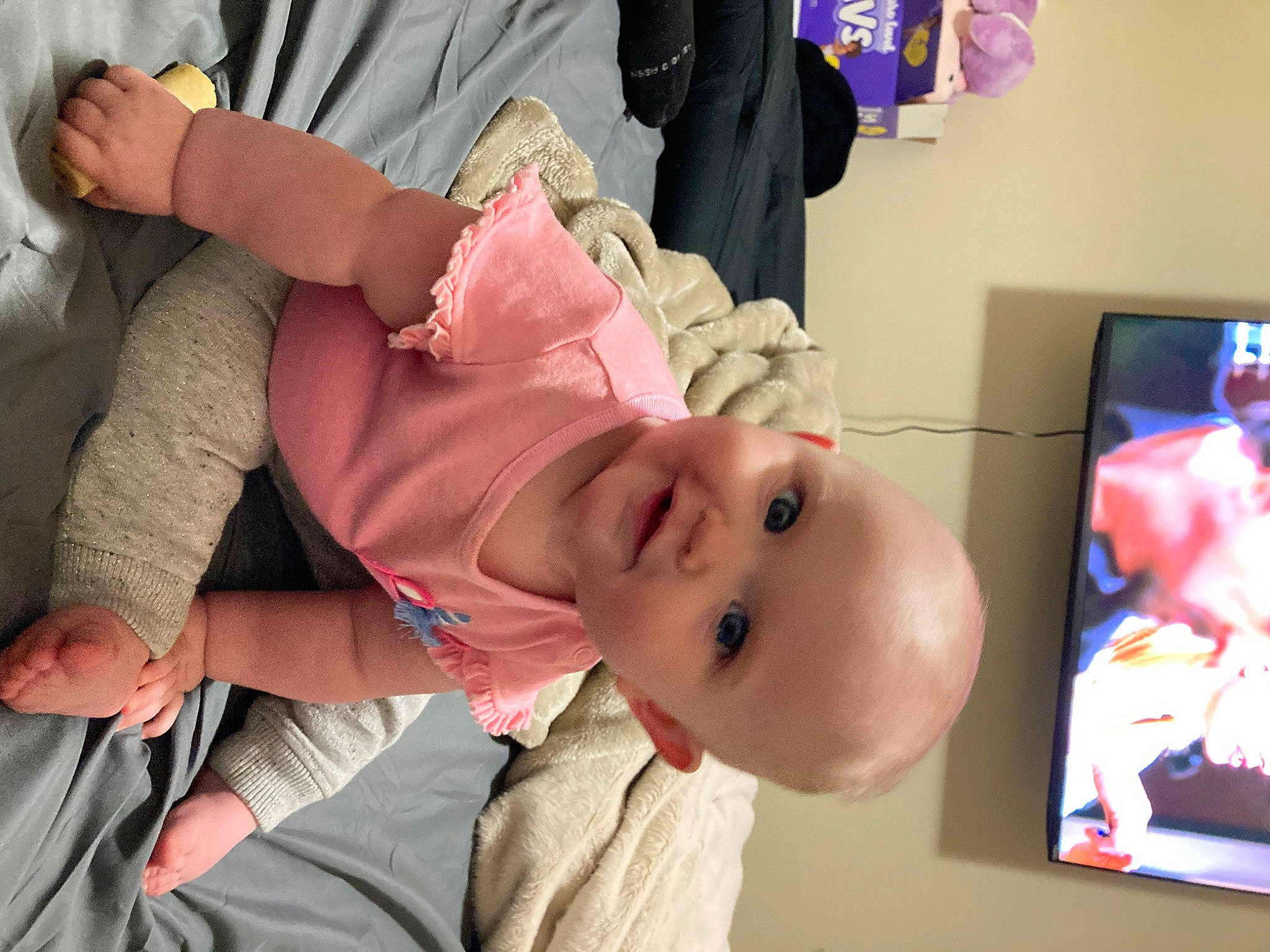 Shailynn is registered to the contest to win money with this photo: art, baby, cheek, child, eyelash, fashion, flesh, fun, hat, human, human_body, human_leg, knee, mammal, mouth, person, pink, room, skin, thigh