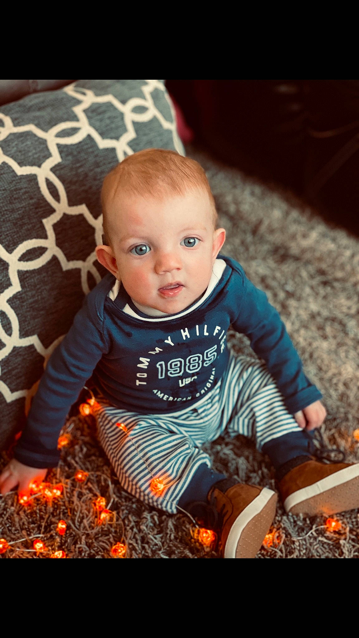 Steve is registered to the contest to win money with this photo: autumn, baby, cheek, child, leaf, person, photography, play, portrait_photography, pumpkin, sitting, smile, toddler, tree
