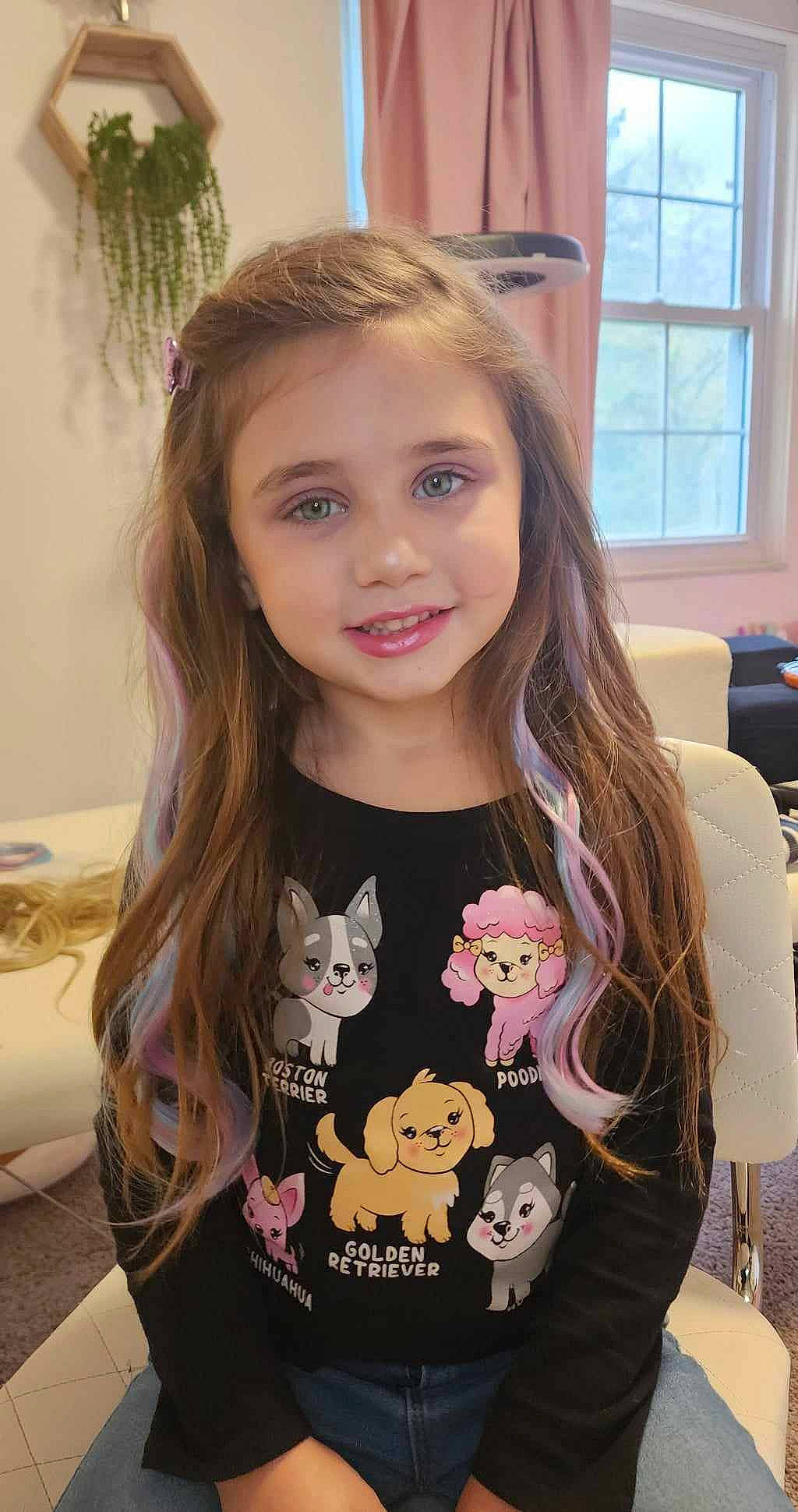 Natalia is registered to the contest to win money with this photo: baby_toddler_clothing, beauty, blond, cheek, eye, eyelash, hair, hairstyle, happy, head, iris, joy, long_hair, neck, organ, person, skin, sleeve, smile, t_shirt