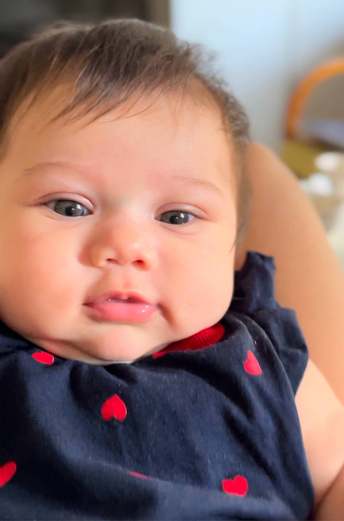 Madeleine participe au concours pour gagner de l'argent avec cette photo : baby, baby_toddler_clothing, carmine, cheek, child, collar, eye, eyebrow, eyelash, flash_photography, fun, happy, iris, lip, no_expression, nose, person, portrait_photography, skin, sleeve