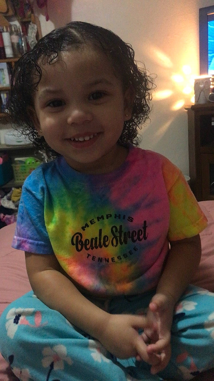 Lennon K joined the competition — help win amazing prizes! cheek, chin, facial_expression, forehead, fun, hair, hairstyle, happy, head, human_body, iris, joy, mouth, neck, nose, organ, person, shoulder, skin, sleeve