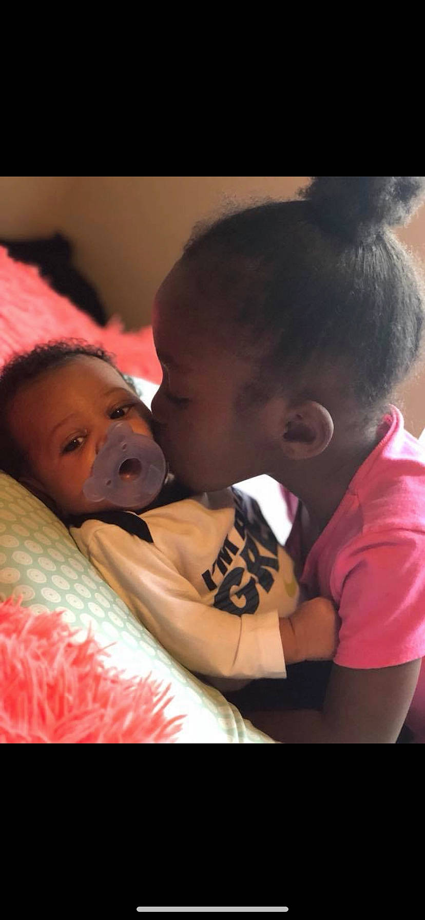 Messiah is registered to the contest to win money with this photo: baby, birth, black_hair, cheek, child, daughter, ear, happy, human, interaction, love, mother, mouth, nose, person, skin, toddler