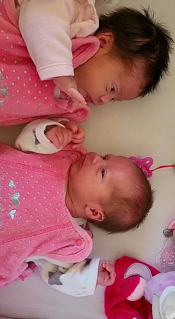 Clémence a rejoint le concours — aidez-le/la à gagner de superbes lots ! baby, baby_toddler_clothing, beauty, cheek, child, comfort, eyelash, face, facial_expression, happy, iris, lip, nose, organ, person, pink, product, skin, textile, toddler