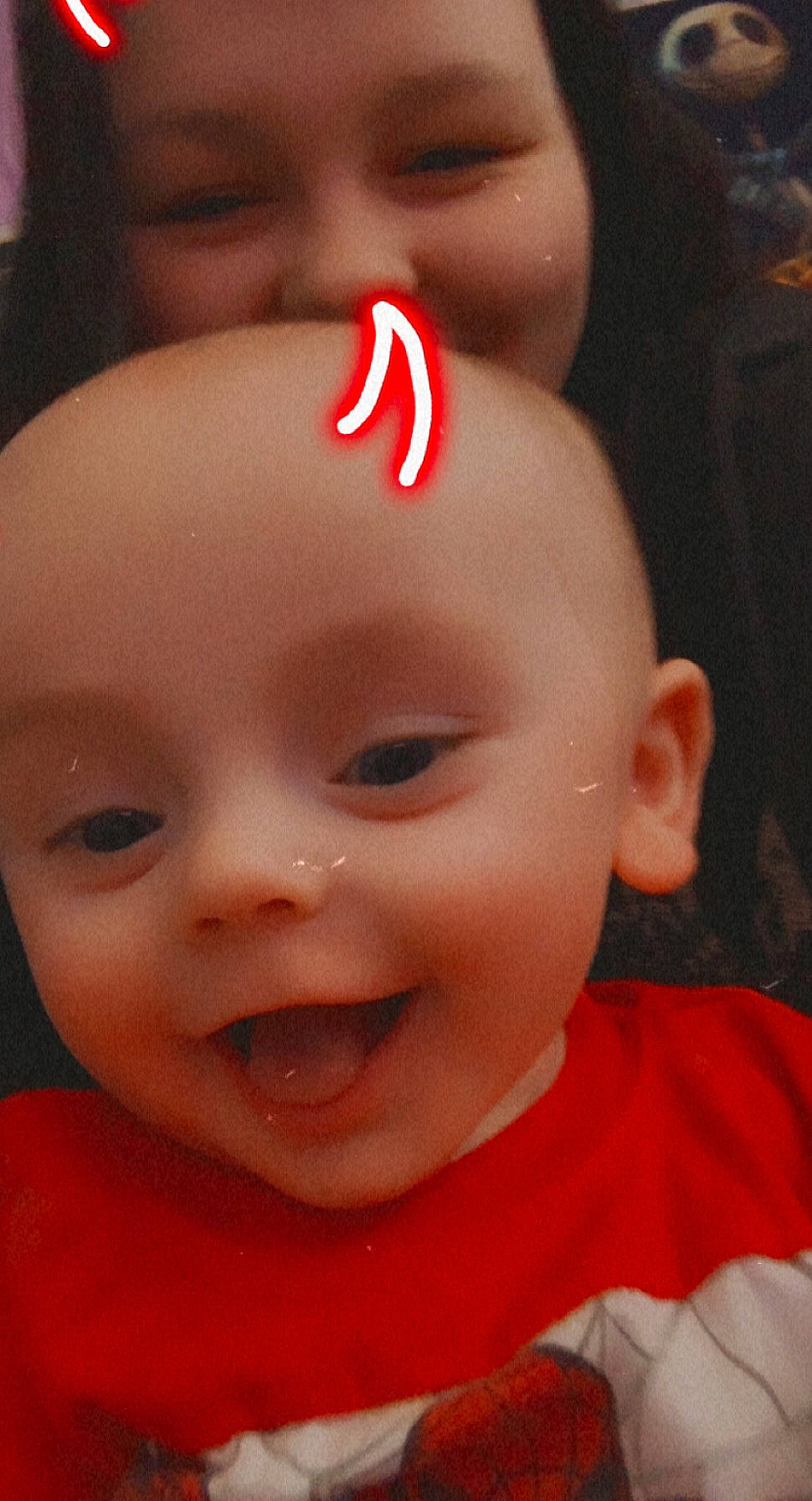 Jackson a rejoint le concours — aidez-le/la à gagner de superbes lots ! baby, cheek, chin, cool, ear, eyebrow, eyelash, finger, forehead, happy, human, iris, lip, mouth, neck, nose, organ, person, red, skin