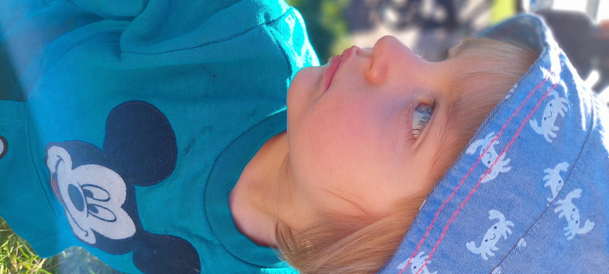 Yvann participe au concours pour gagner de l'argent avec cette photo : abdomen, azure, chest, child, elbow, electric_blue, eyelash, fun, grass, happy, headwear, joint, leisure, lip, mammal, mouth, pattern, person, personal_protective_equipment, recreation