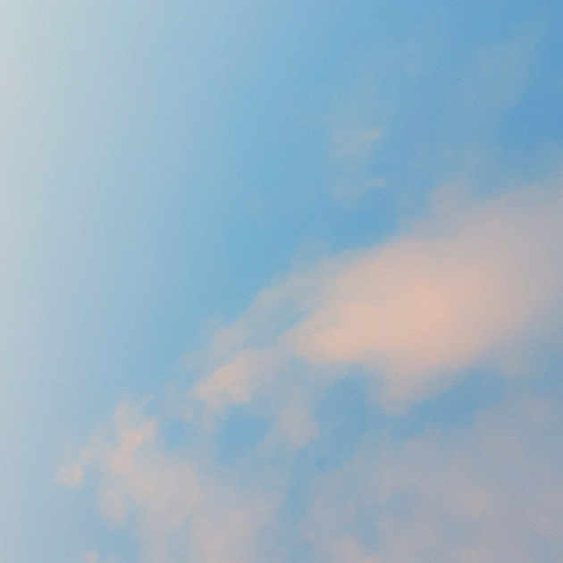 Jgb Jb Ihuj participe au concours pour gagner de l'argent avec cette photo : atmospheric_phenomenon, azure, cloud, cumulus, dusk, electric_blue, evening, event, horizon, landscape, meteorological_phenomenon, sky, tree