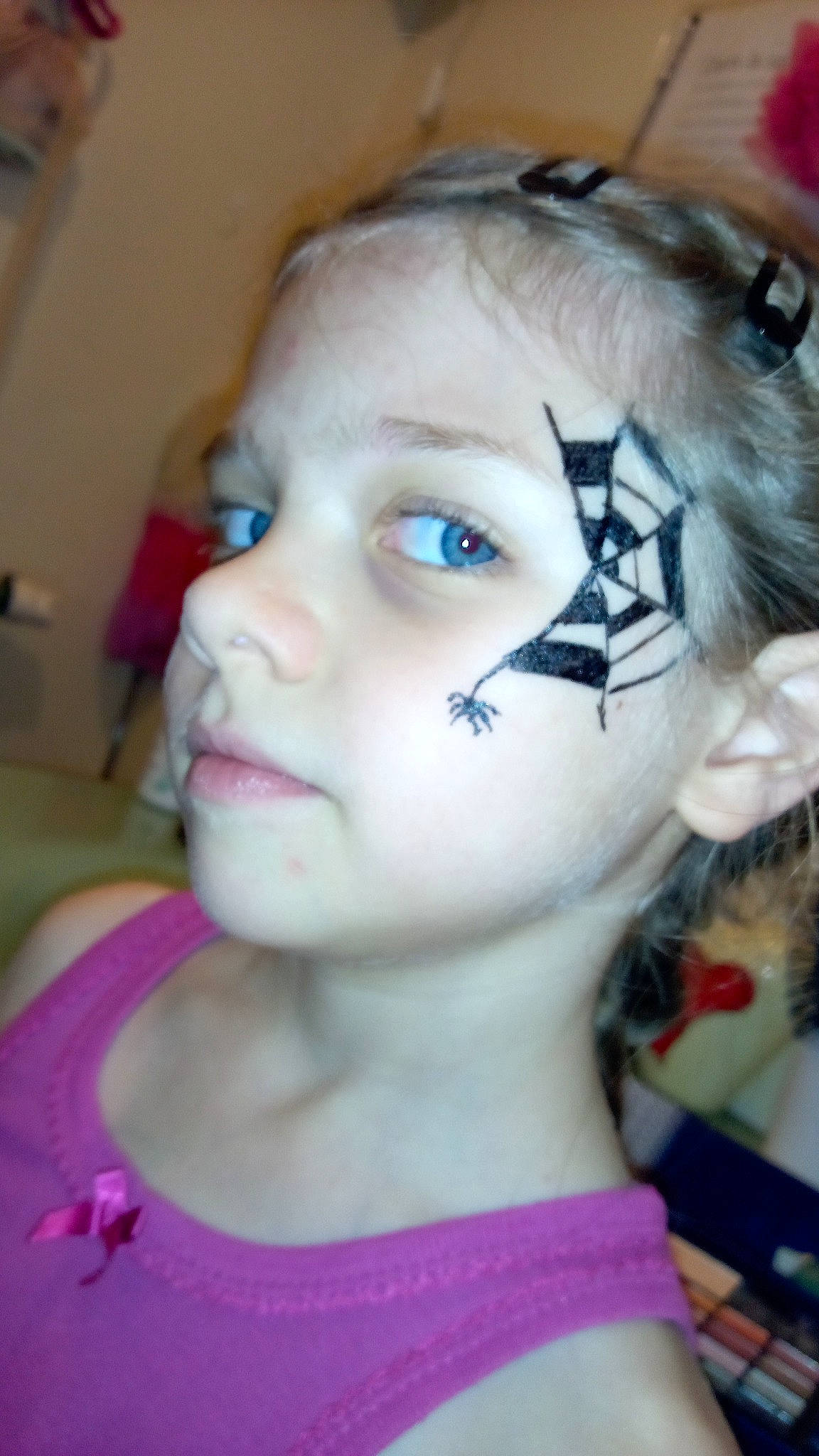 Lorëlia participe au concours pour gagner de l'argent avec cette photo : beauty, black_hair, body_piercing, cheek, cool, ear, eyebrow, eyelash, forehead, hat, jaw, lip, makeover, mouth, neck, nose, person, pink, purple, skin