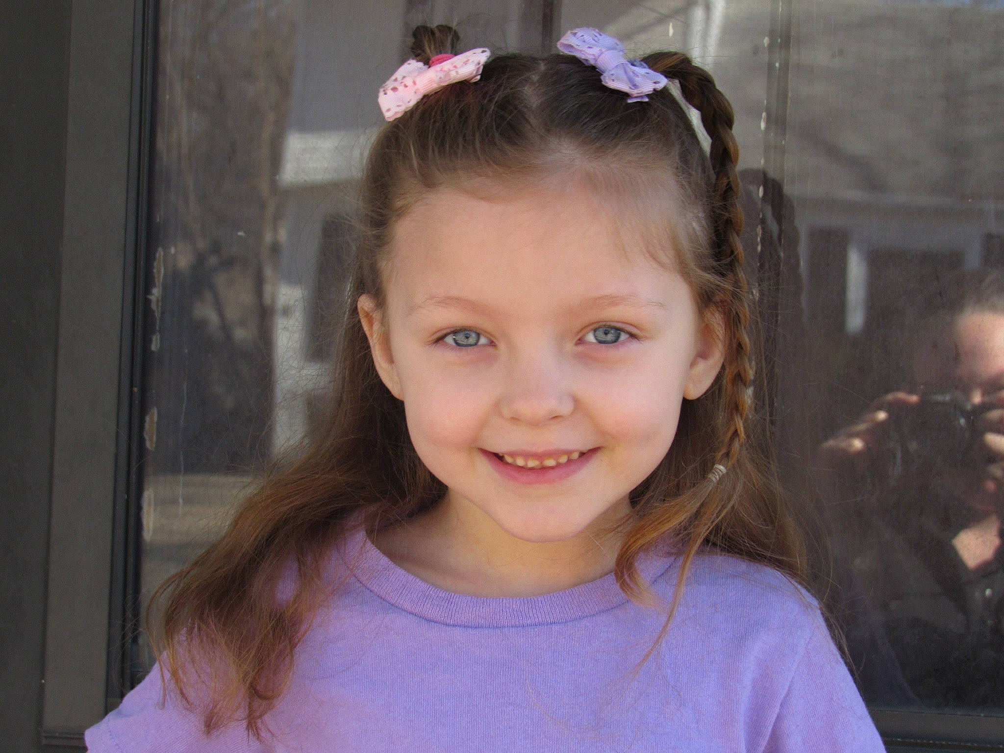 Jazmyn is registered to the contest to win money with this photo: blond, brown_hair, camera, cheek, child, ear, electric_blue, event, eye, eyebrow, eyelash, flash_photography, fun, happy, iris, joy, long_hair, neck, person, smile