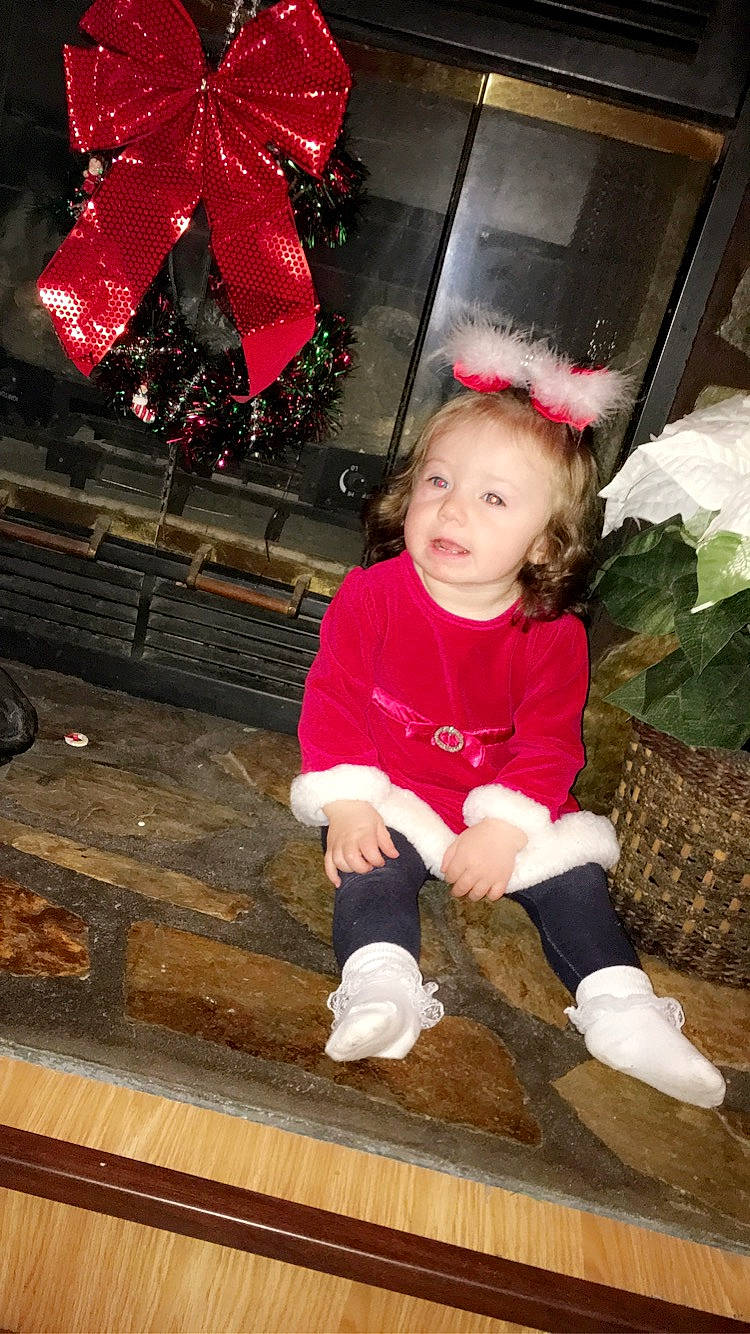 Kathryn is registered to the contest to win money with this photo: child, leg, person, play, toddler