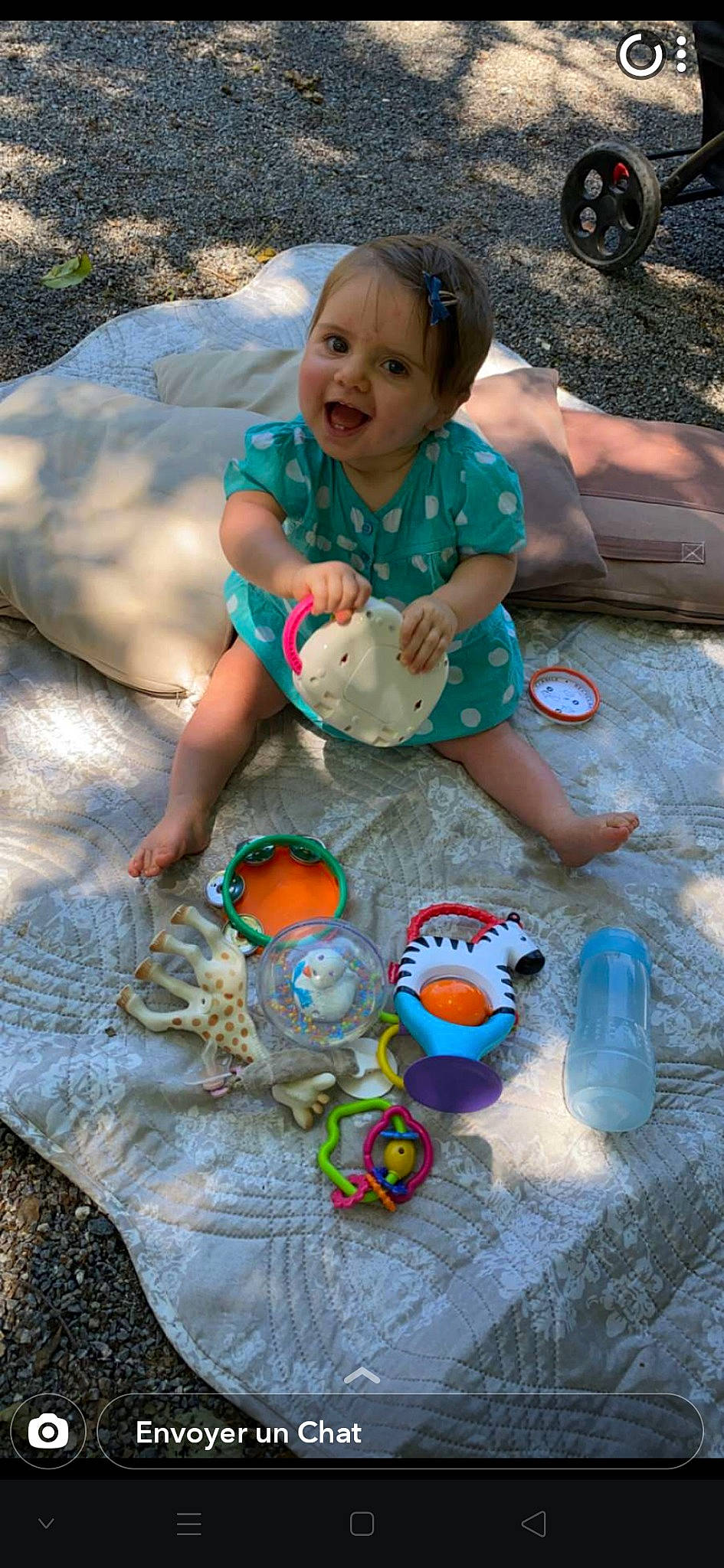 Crystal a rejoint le concours — aidez-le/la à gagner de superbes lots ! child, person, play, toddler