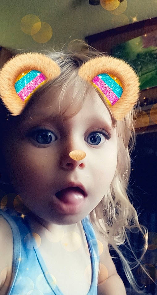 Dalilah is registered to the contest to win money with this photo: cap, cheek, chin, cool, ear, eye, eyebrow, eyelash, facial_expression, hair, hairstyle, happy, headgear, iris, lip, nose, organ, person, pink, skin