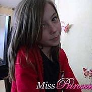 Mandy participe au concours pour gagner de l'argent avec cette photo :
