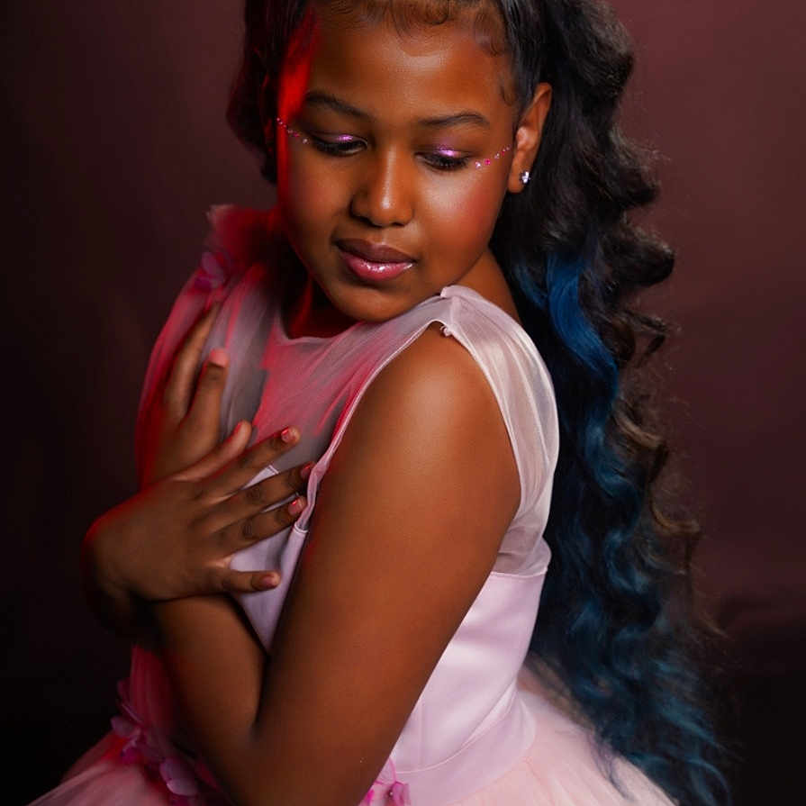 Alejandra is registered to the contest to win money with this photo: accessories, bodypart, child, clothing, dancing, dress, eveningdress, face, fashion, female, finger, formalwear, girl, hand, head, jewelry, leisureactivities, person, photography, portrait