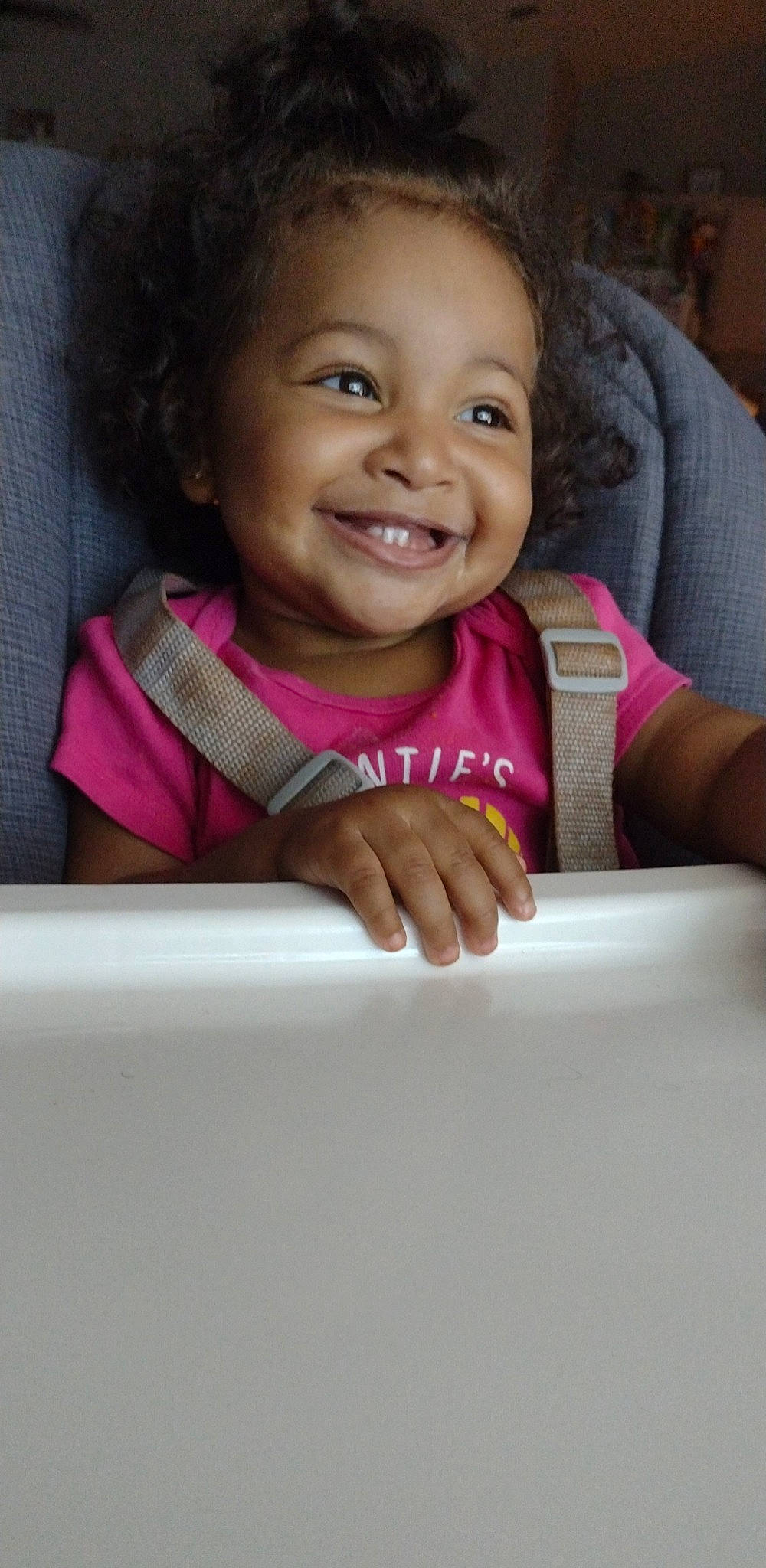 Amina is registered to the contest to win money with this photo: baby, cheek, child, chin, eye, eyebrow, face, fun, hairstyle, happy, head, iris, joy, lip, mouth, nose, person, pink, skin, sleeve