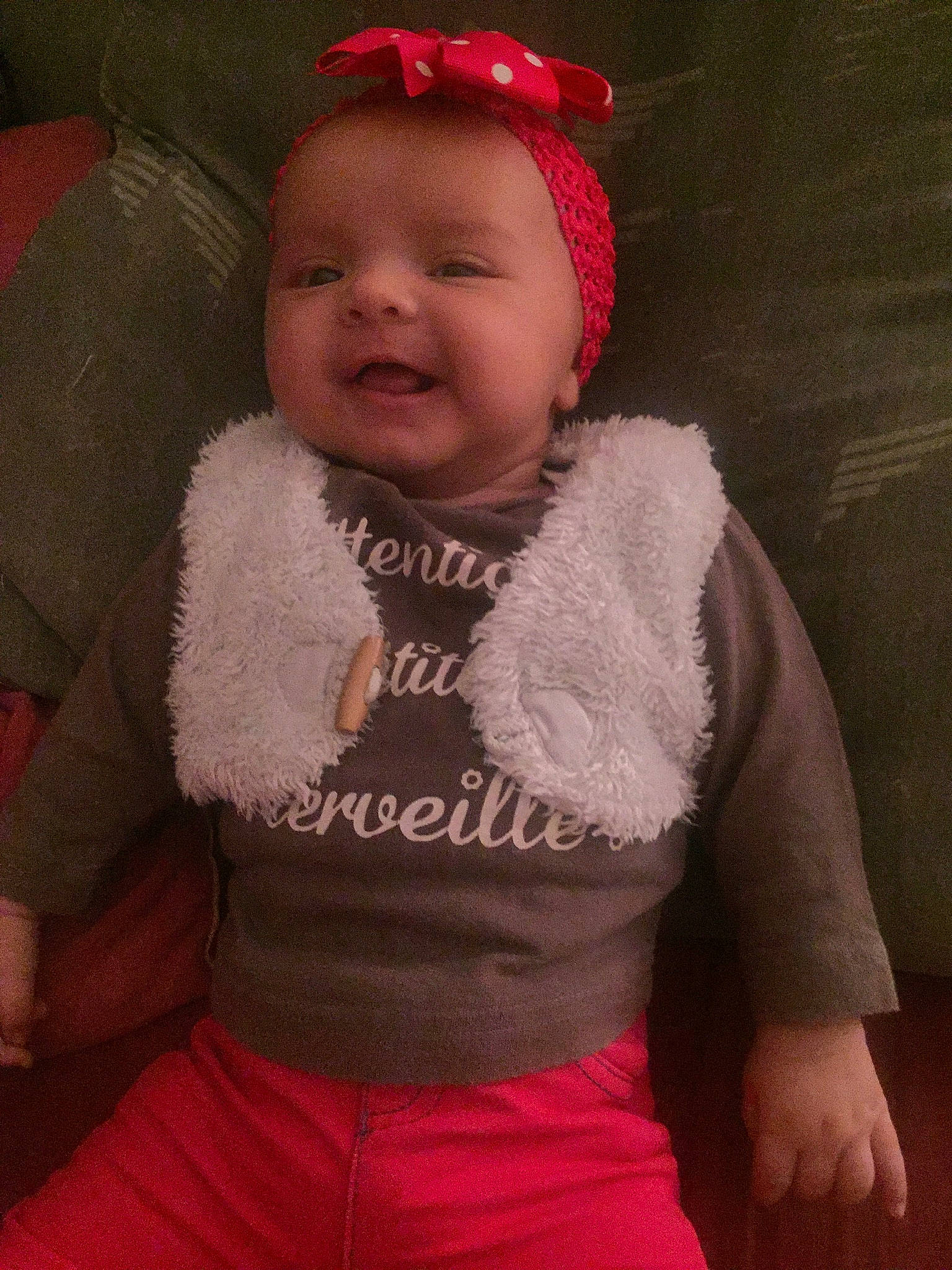 Analia a rejoint le concours — aidez-le/la à gagner de superbes lots ! baby, baby_toddler_clothing, cheek, child, clothing, hair_accessory, head, headband, headgear, knitting, lip, neck, outerwear, person, pink, product, skin, sleeve, smile, toddler