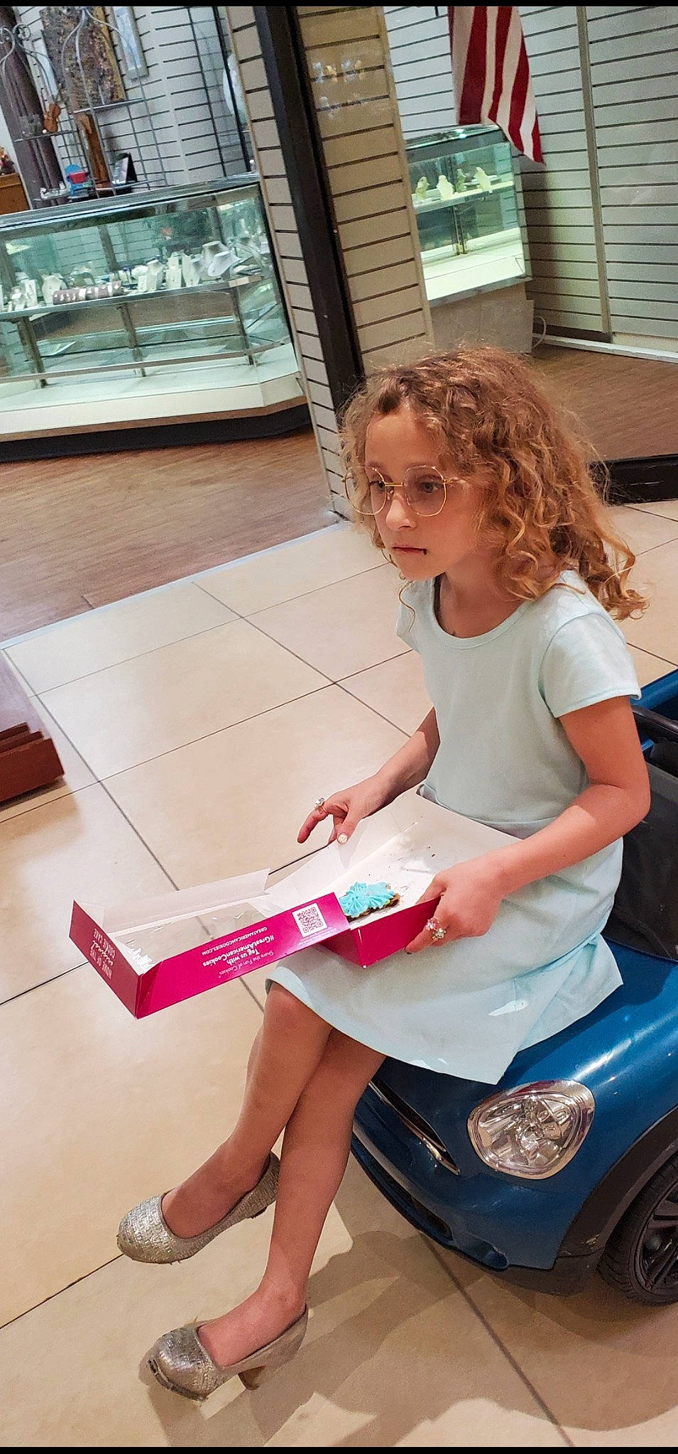 Annabelle is registered to the contest to win money with this photo: automotive_design, automotive_lighting, automotive_tire, beauty, eyewear, happy, hood, human_leg, leg, leisure, motor_vehicle, organ, person, photograph, thigh, toddler, vehicle, vehicle_door, wheel, white