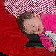 Klelya participe au concours pour gagner de l'argent avec cette photo :