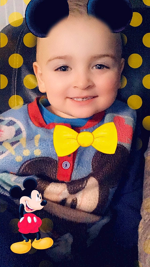 Pietro a rejoint le concours — aidez-le/la à gagner de superbes lots ! baby, baby_toys, bow_tie, cheek, child, face, head, joy, pattern, person, skin, smile, stuffed_toy, textile, toddler, toy, yellow