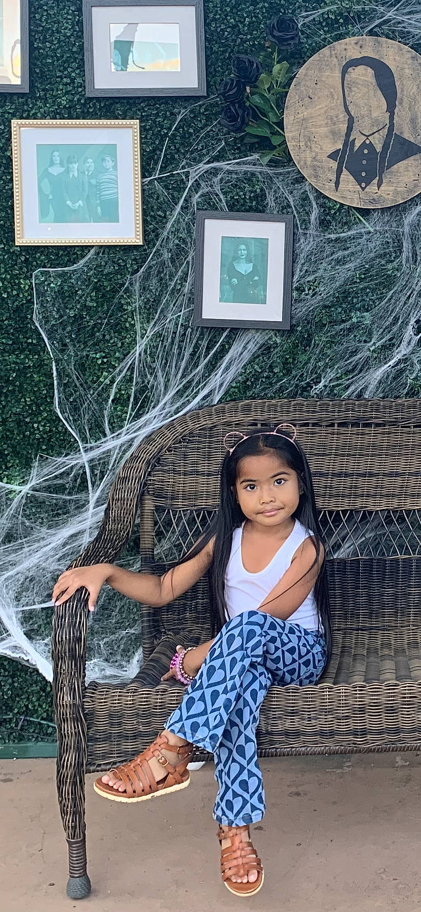 Kyleen Bolosan is registered to the contest to win money with this photo: art, blackboard, blue, design, electric_blue, flash_photography, fun, grass, green, happy, joy, leisure, magenta, pattern, person, photograph, room, sandal, snapshot, tree