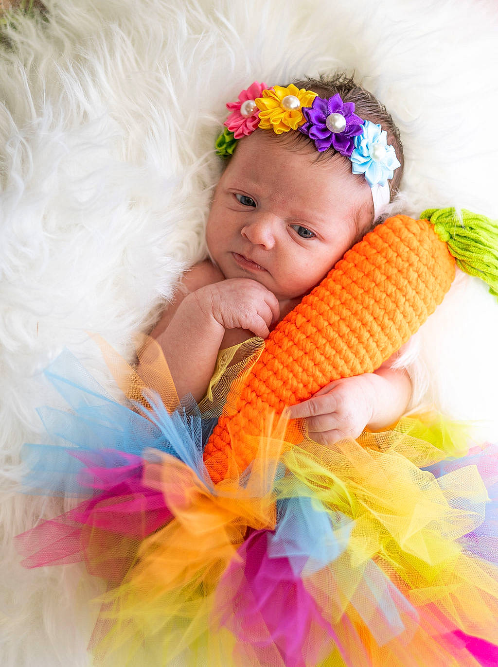 Willow is registered to the contest to win money with this photo: azure, baby, baby_toddler_clothing, cap, child, finger, hairstyle, happy, headband, headgear, headpiece, iris, jewellery, magenta, orange, person, pink, textile, thumb, toddler