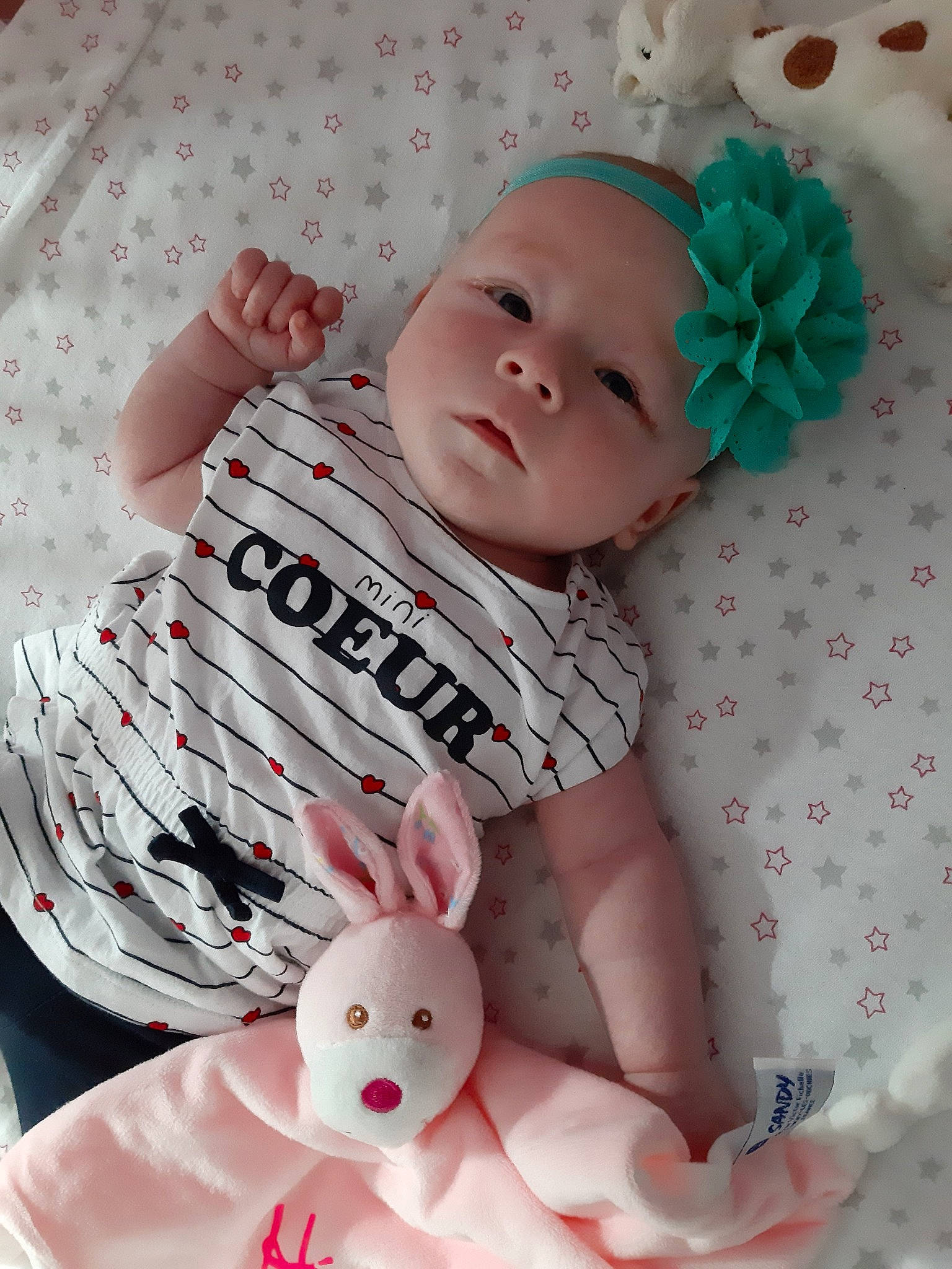 Hélèna a rejoint le concours — aidez-le/la à gagner de superbes lots ! baby, baby_toddler_clothing, child, hair_accessory, person, pink, toddler