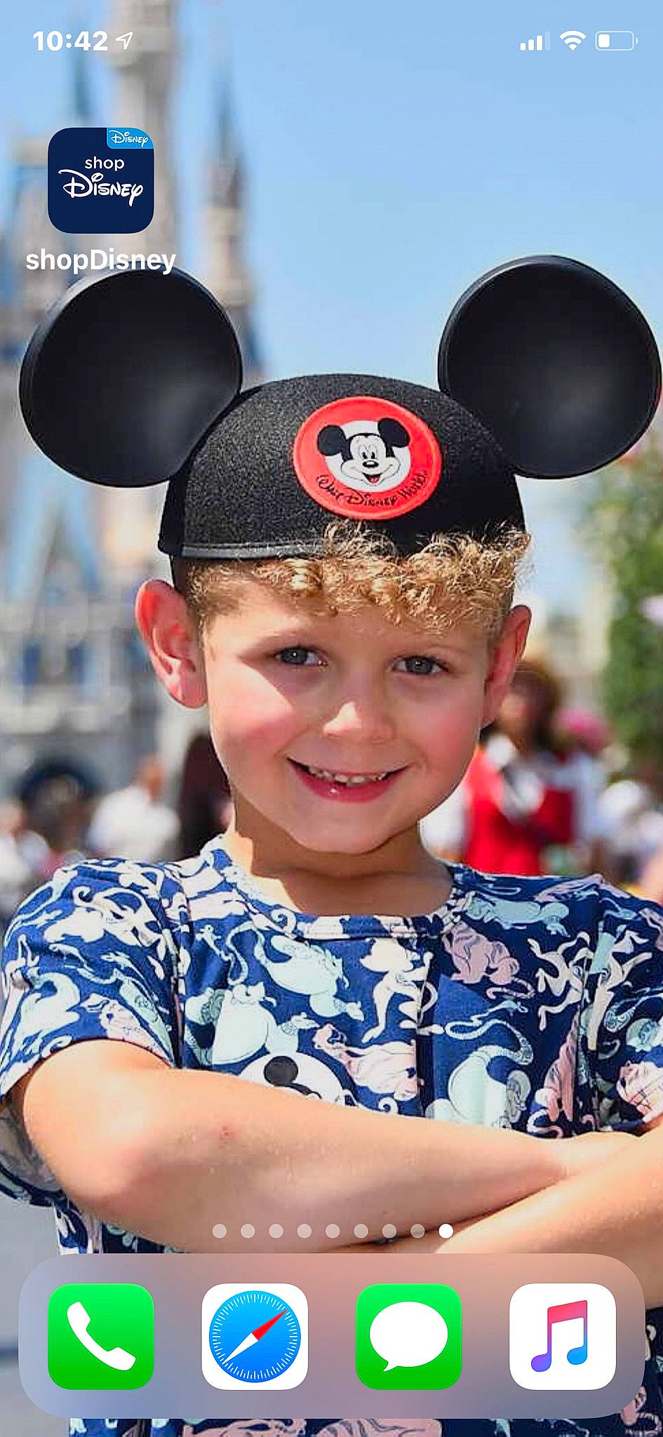 Sterling is registered to the contest to win money with this photo: cap, ear, headgear, headwear, joy, party_supply, person, smile