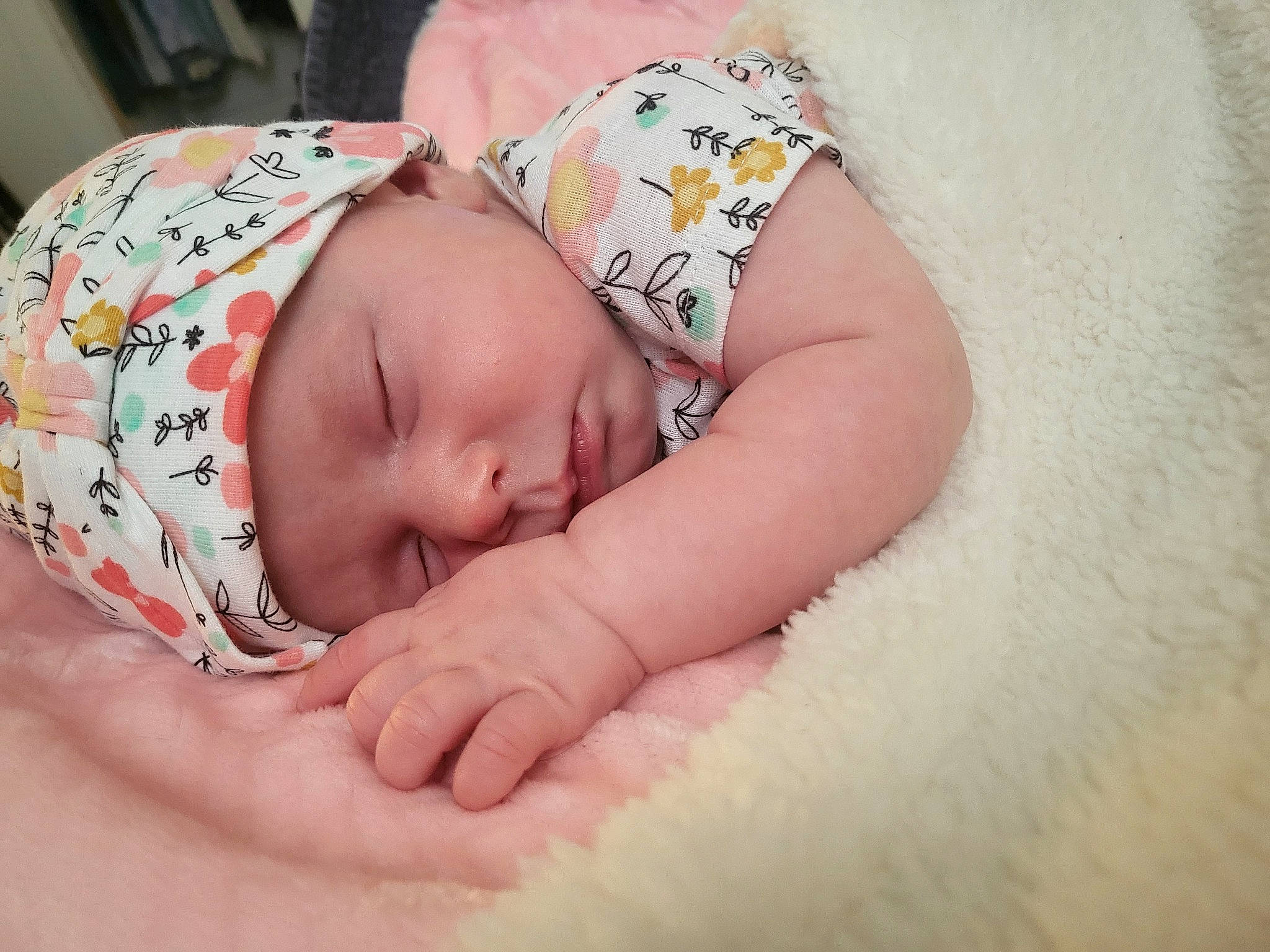 Keria joined the competition — help win amazing prizes! baby, baby_products, baby_sleeping, baby_toddler_clothing, bedtime, cheek, child, comfort, facial_expression, finger, flesh, hand, happy, headwear, linens, mouth, nail, pattern, person, portrait_photography