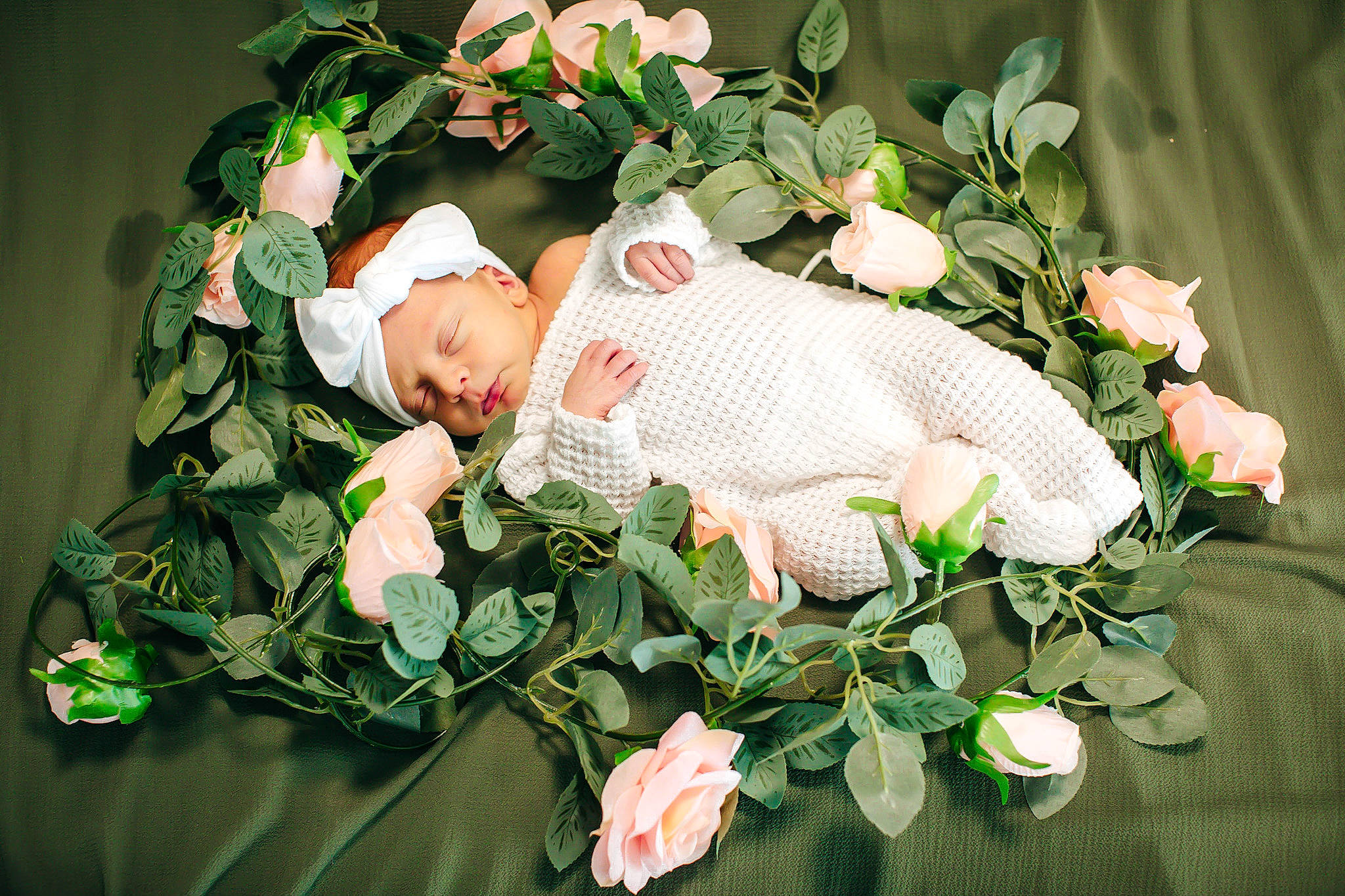 Cleopatra joined the competition — help win amazing prizes! botany, bouquet, child, cut_flowers, event, floristry, flower, flower_arranging, garden_roses, grass, green, happy, headwear, hybrid_tea_rose, leaf, person, petal, pink, plant, rose