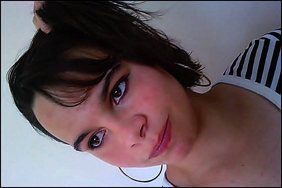 Melodie a rejoint le concours — aidez-le/la à gagner de superbes lots ! beauty, black_hair, cheek, child, chin, close_up, eye, eyebrow, eyelash, face, facial_expression, forehead, hair, hairstyle, head, lip, mouth, nose, person, skin