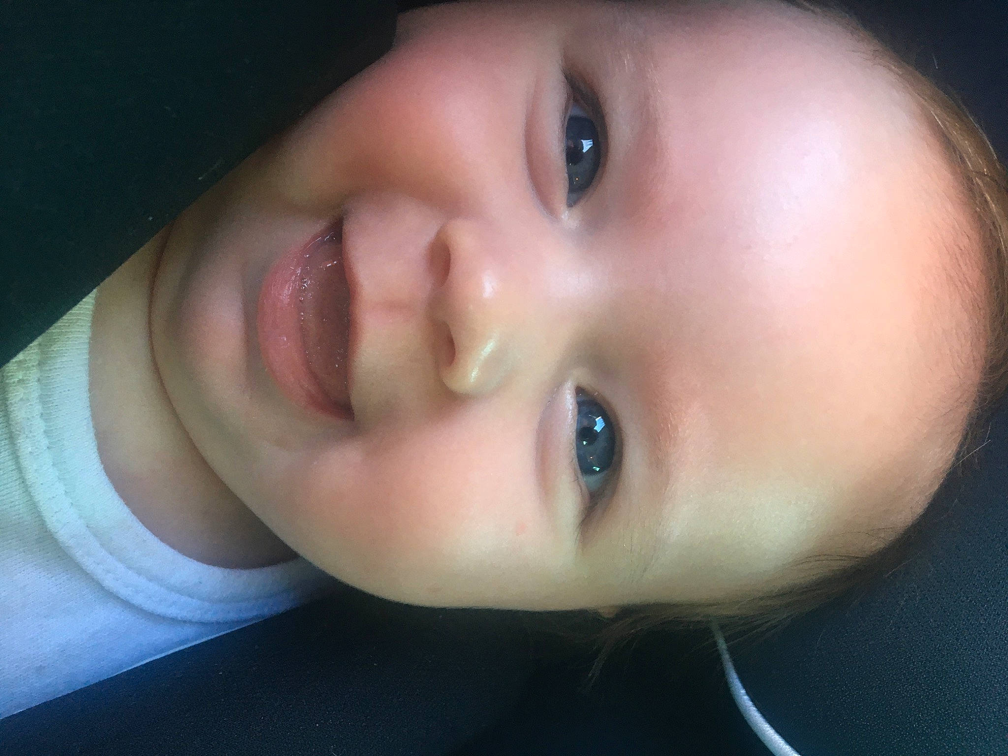 Maëlle a rejoint le concours — aidez-le/la à gagner de superbes lots ! baby, cheek, ear, eye, eyebrow, eyelash, flash_photography, forehead, hair, head, human_body, iris, jaw, lip, mouth, neck, nose, person, skin, smile