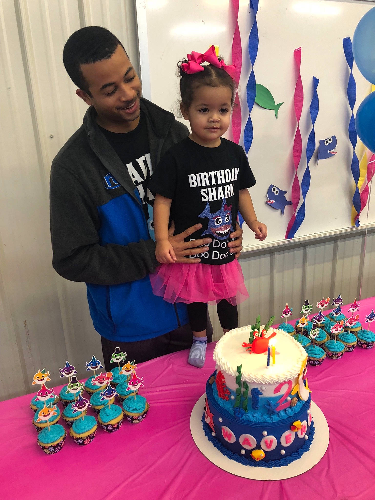 Waverly is registered to the contest to win money with this photo: baked_goods, baking, birthday, birthday_cake, birthday_party, buttercream, cake, cake_decorating, child, dessert, fondant, food, icing, party, pasteles, person, royal_icing, sugar_paste, sweetness, toddler