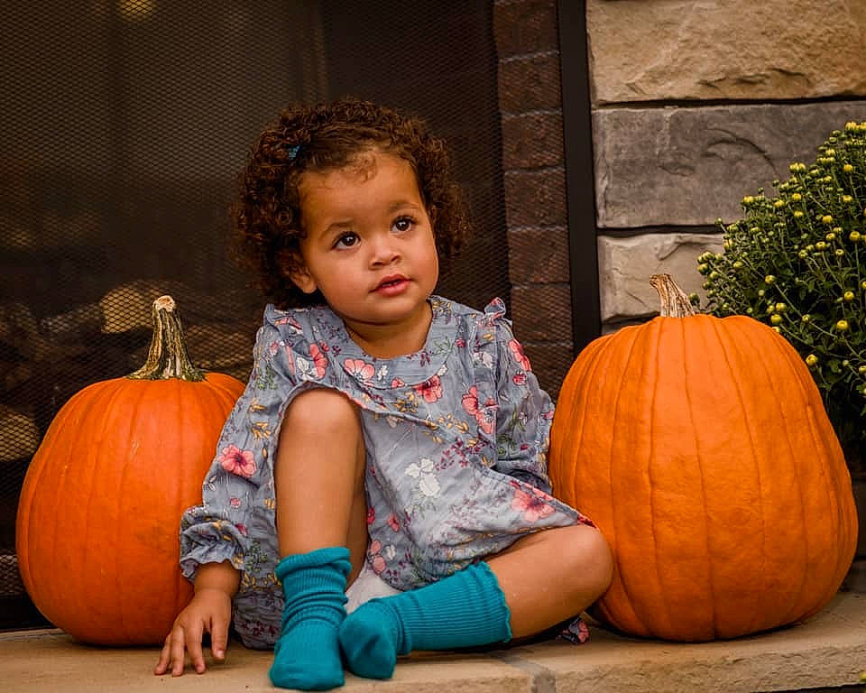Waverly is registered to the contest to win money with this photo: _and_melon_family, _gourd, calabaza, child, cucumber, cucurbita, food, fruit, gourd, local_food, orange, person, plant, produce, pumpkin, squash, toddler, vegetable, vegetarian_food, winter_squash