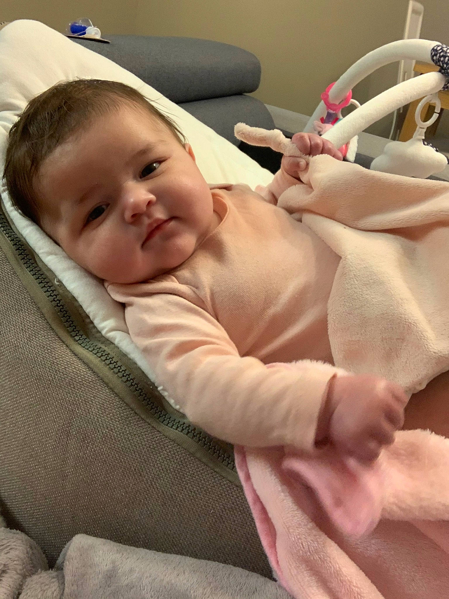 Tïana a rejoint le concours — aidez-le/la à gagner de superbes lots ! baby, baby_products, birth, cheek, child, person, product, skin, toddler