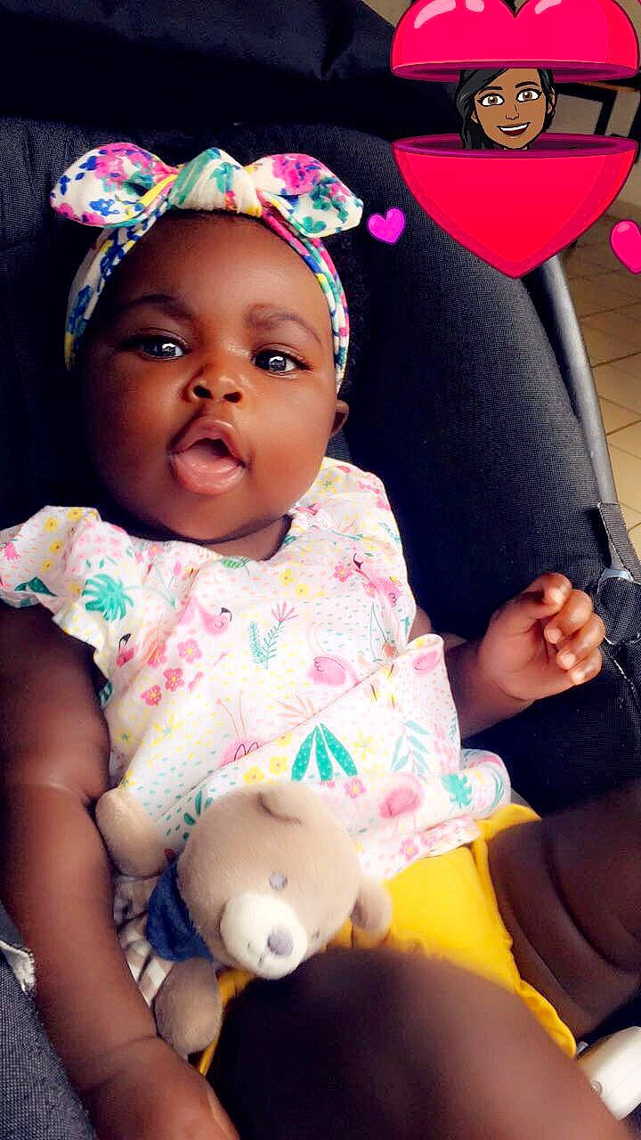 Poll Houston a rejoint le concours — aidez-le/la à gagner de superbes lots ! baby, cheek, child, hair_accessory, happy, headgear, person, pink, play, skin, smile, toddler